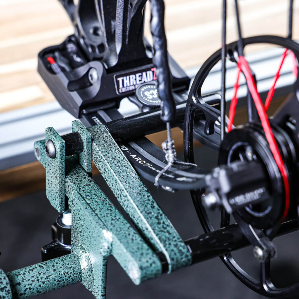 archery-bow-vise-green-egv1001-8